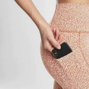 Athleta Salutation Stash II Textured Tight